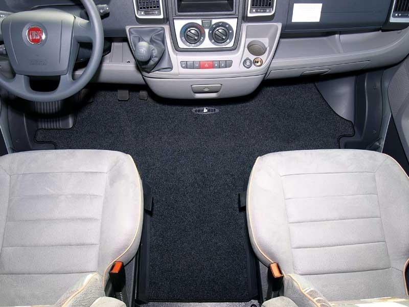 Carbest Cabin Mat Plus Ducato/Boxer/Jumper 94-00 in the group Caravan & Motorhome / Textile rugs & Covers / Car mats / Fiat Ducato 1994-2002 at Campmarket (64259)
