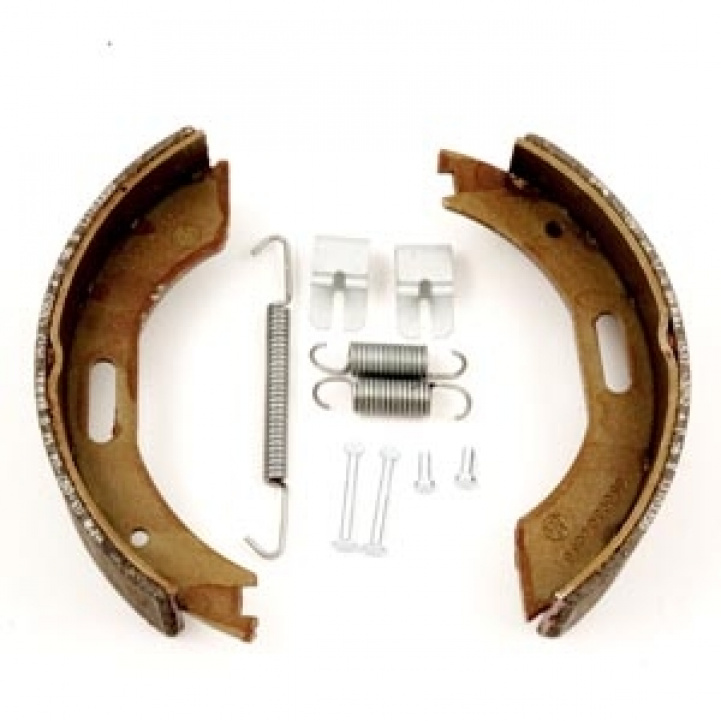 Axle set BPW 200*50 in the group Caravan & Motorhome / Chassis / Chassis details / Brake pads at Campingvaruhuset i Norden AB (64857)