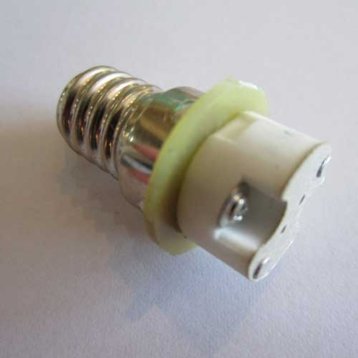 E14 Adapter Socket to G4 12V in the group Caravan & Motorhome / Electronics / Interior Lighting / LED Lighting / LED replacement bulbs at Campingvaruhuset i Norden AB (65084)