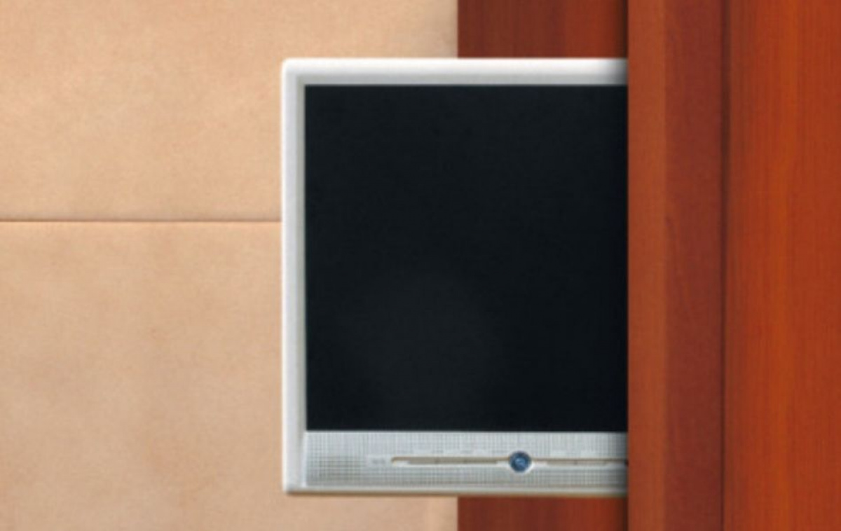 TV mount, pulled out to the left in the group Caravan & Motorhome / Electronics / TV, Image & Sound / TV / TV mounts at Campingvaruhuset i Norden AB (65286)