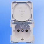 Berker Integro 230V Socket White with Cover Berker Integro 230V Socket White with Cover