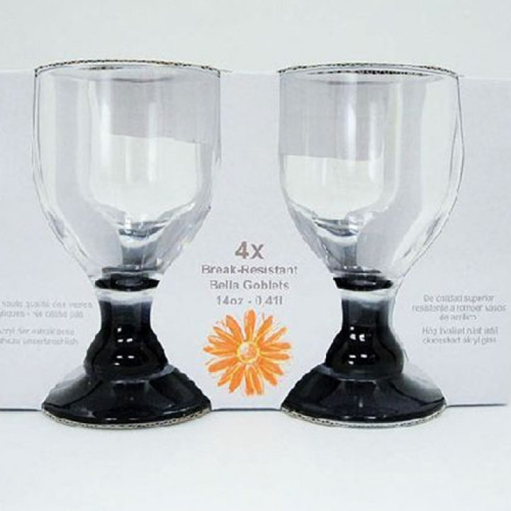 Smoky wine glasses 4-pack in the group Household & Kitchen / Glass & Mugs / Wine glass at Campmarket (65743)