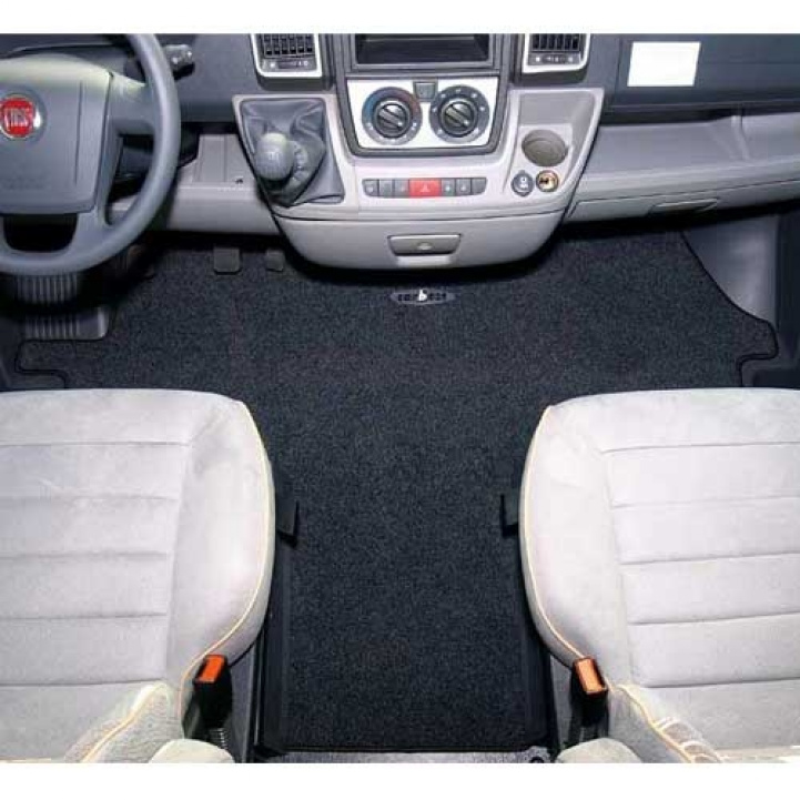 Carbest Cabin Mat Basic Ducato/Boxer/Jumper 02-06 in the group Caravan & Motorhome / Textile rugs & Covers / Car mats / Fiat Ducato 2002-2006 at Campmarket (65883)