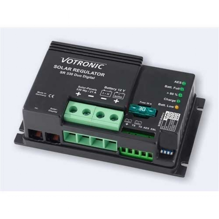 Votronic Solar Charge Controller SR 330 in the group Caravan & Motorhome / Electronics / Solar panels / Solar charge controllers at Campingvaruhuset i Norden AB (66461)