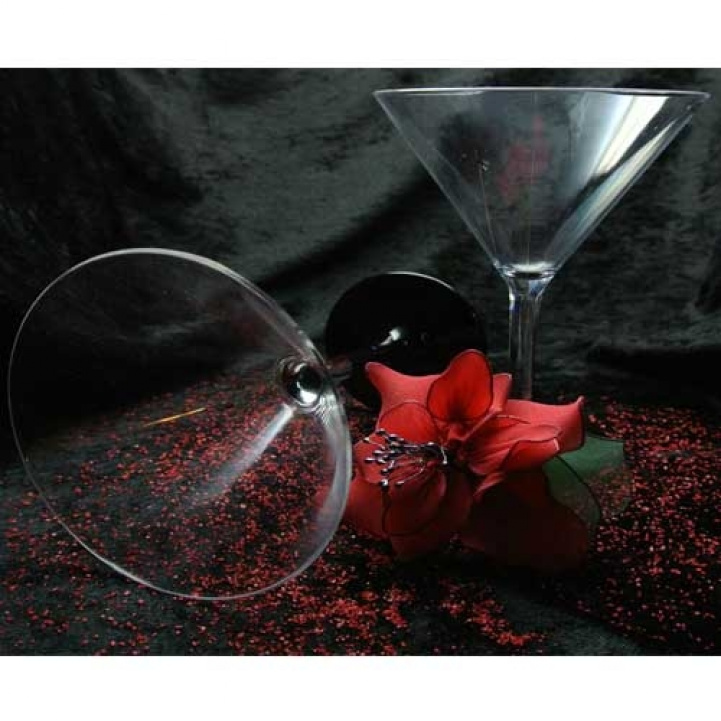 Martini glass black 2-pack in the group Household & Kitchen / Glass & Mugs / Martini glass at Campmarket (66651)