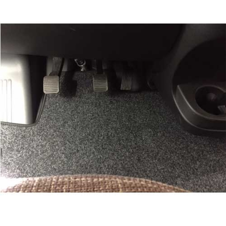 Ford Transit 2015- in the group Caravan & Motorhome / Textile rugs & Covers / Car mats / Ford Transit from 4/2006 at Campmarket (67070)