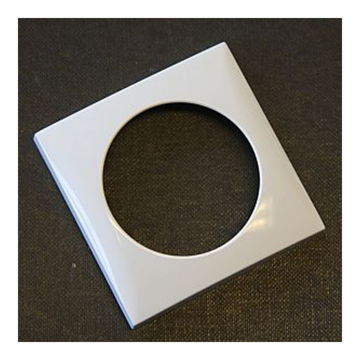 Simple frame Berker White in the group Caravan & Motorhome / Electronics / Switches & In/Outlets / Frames at Campingvaruhuset i Norden AB (67167)