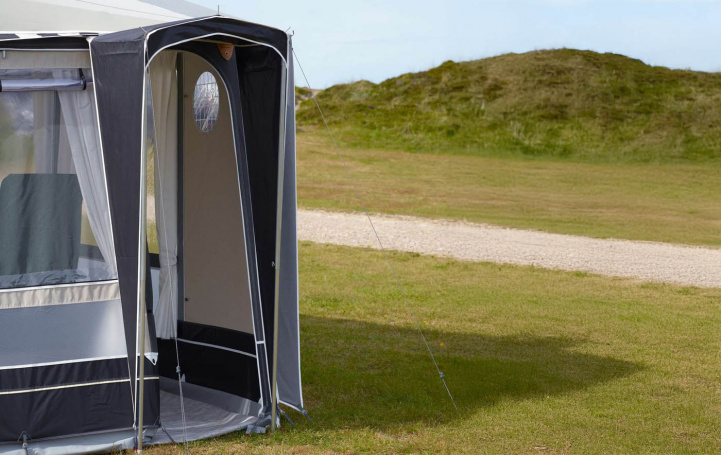 Isabella Door Awning STD Black in the group Awning & Canopies / Accessories-Parts / Isabella Original / Door awnings at Campingvaruhuset i Norden AB (67264)