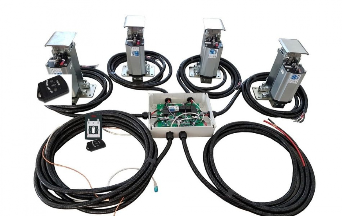 Tesa-AutoLift-System 4 Electric Support Legs Motorhome in the group Caravan & Motorhome / Chassis / Support leg at Campingvaruhuset i Norden AB (67444)