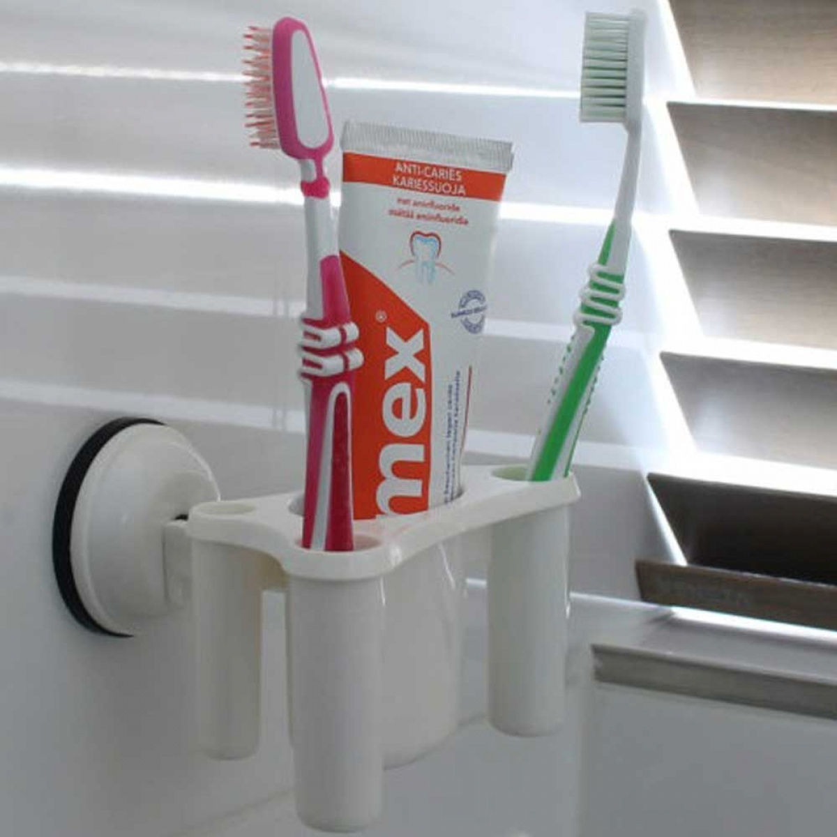 Toothbrush-Toothpaste holder with suction cup mount in the group Water & Sanitation / Bathroom items at Campingvaruhuset i Norden AB (67700)