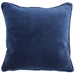 Royal Camping Kudde Sammetslen is available in different colors.