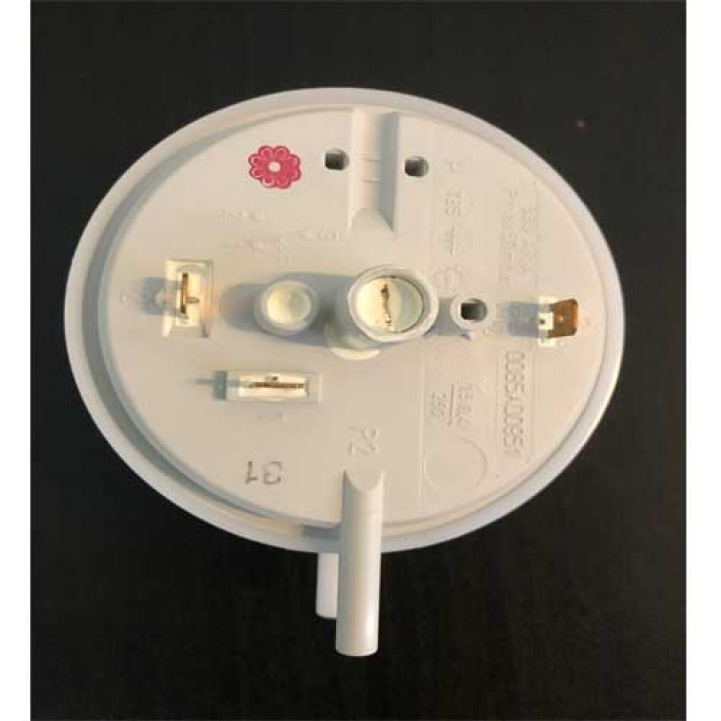 Pressure guard Alde 3000 in the group Caravan & Motorhome / Heat, Cold & Ventilation / Alde / Alde Heater / Spare parts Compact 3000 at Campmarket (68390)