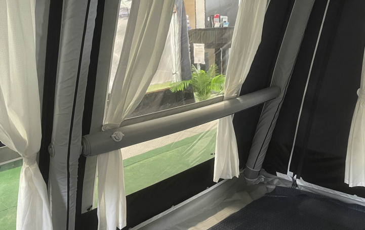 Isabella Cirrus Air 400 Veranda Pole in the group Awning & Canopies / Accessories-Parts / Isabella Original / Isabella Accessories at Campingvaruhuset i Norden AB (70521)