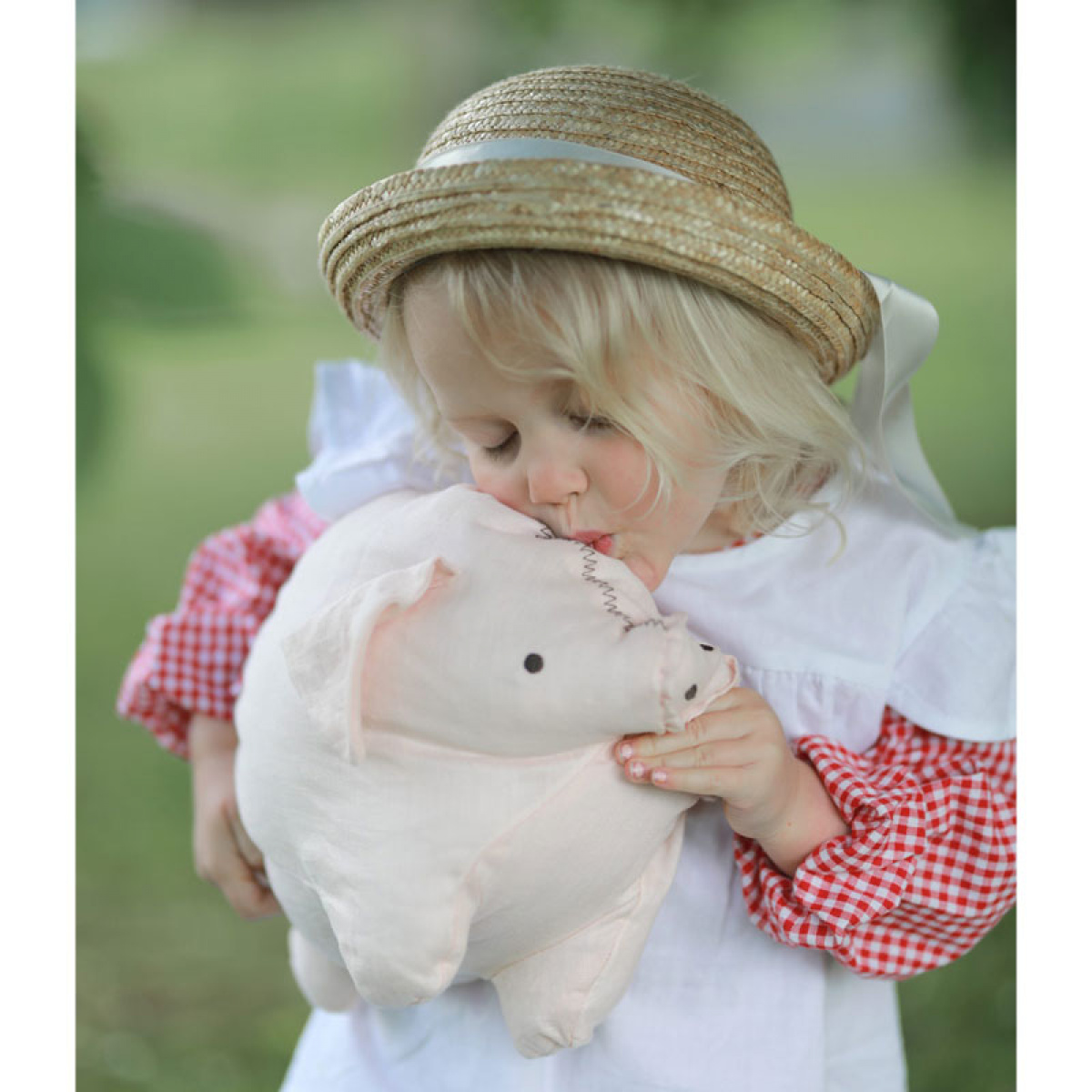 Stuffed animal Lotta on Bråkmakargatan - the bear in the group Other / Toys & Games at Campmarket (75030)