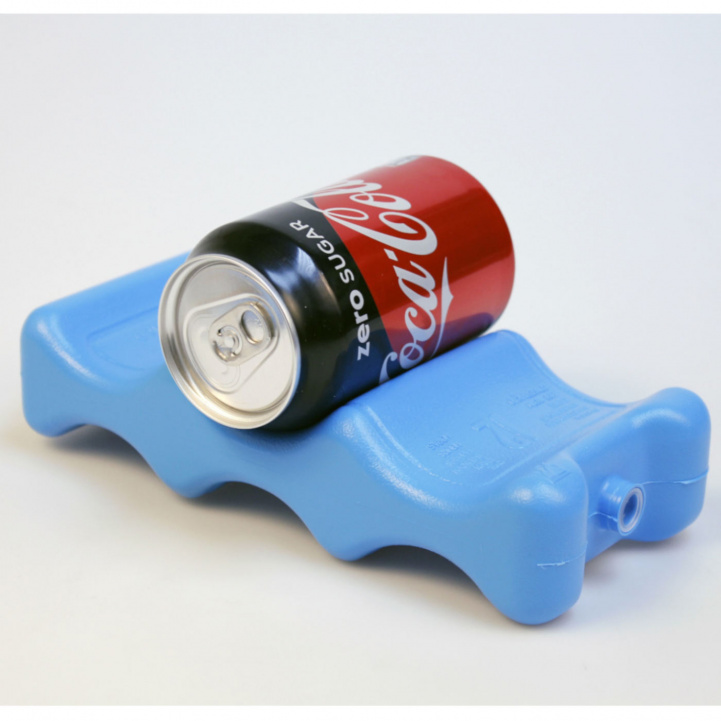 Cooler for Cans in the group Household & Kitchen / Kitchen accessories / Coolers & Ice Packs at Campmarket (75185)