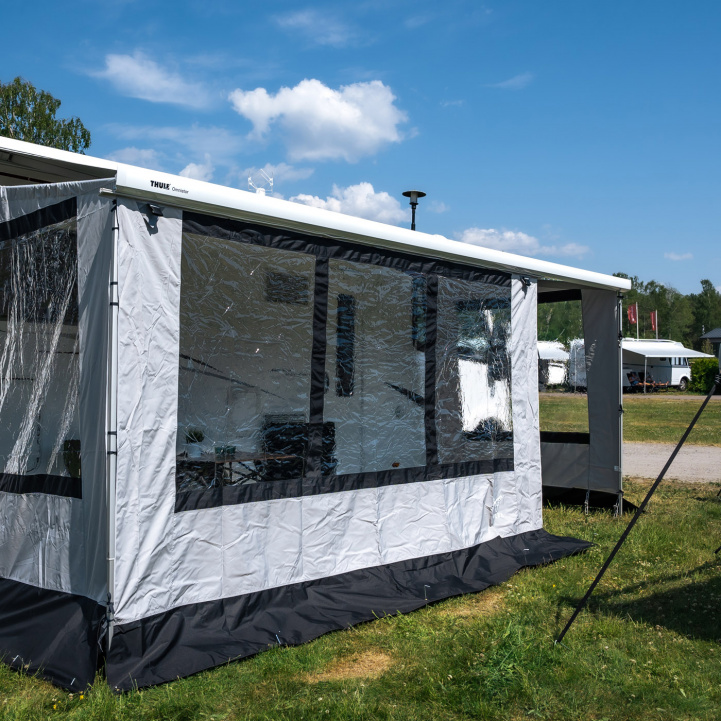 Wera Awning Front in the group Awning & Canopies / Awnings / Caravan awnings / Front & Gables Caravan Awnings / Pages & Fronts Caravanstore at Campingvaruhuset i Norden AB (77156)