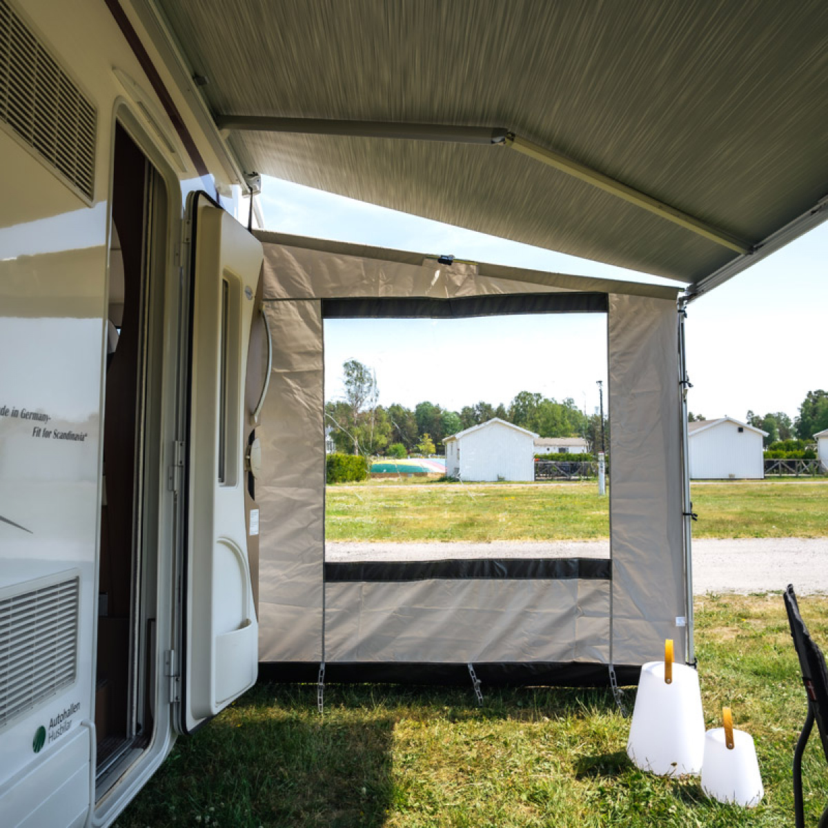 Wera Awning Side 250 in the group Awning & Canopies / Awnings / Caravan awnings / Front & Gables Caravan Awnings / Pages & Fronts Caravanstore XL at Campingvaruhuset i Norden AB (77158)