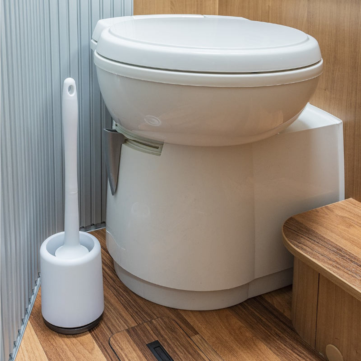 ProPlus Toilet Brush Silicone in the group Water & Sanitation / Toilet / Camping toilet / Accessories for Camping Toilets at Campingvaruhuset i Norden AB (79733)