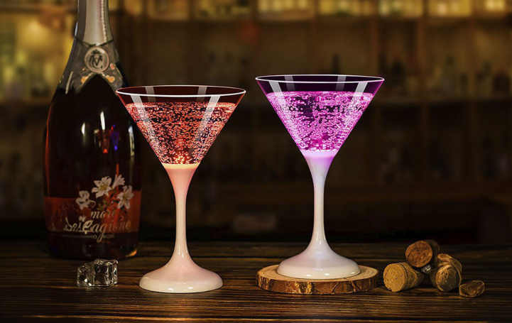 Cocktail glass 22cl Brilliant in the group Household & Kitchen / Glass & Mugs at Campingvaruhuset i Norden AB (80121)