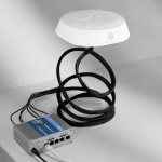 5G Router + Roof Antenna 5G Router + Roof Antenna