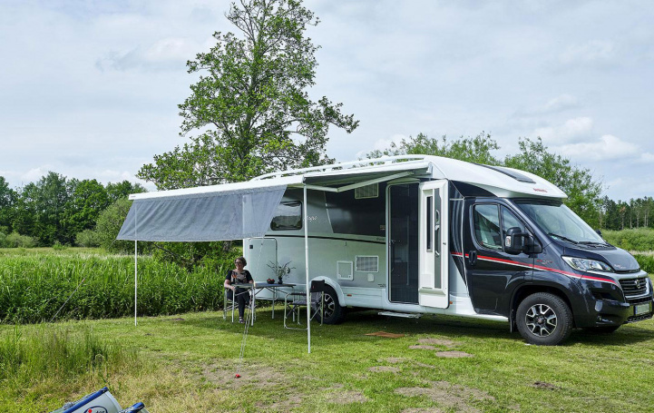 Isabella Sunshade Front Net in the group Awning & Canopies / Awnings / Caravan awnings / Front & Gables Caravan Awnings / Pages & Fronts Caravanstore XL at Campingvaruhuset i Norden AB (80653)