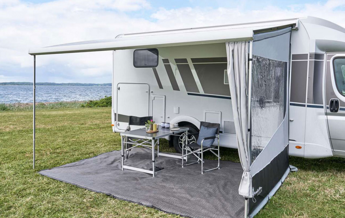 Isabella Front Curtain Shade 144x170 cm in the group Awning & Canopies / Awnings / Caravan awnings / Front & Gables Caravan Awnings / Pages & Fronts Caravanstore XL at Campmarket (80770)