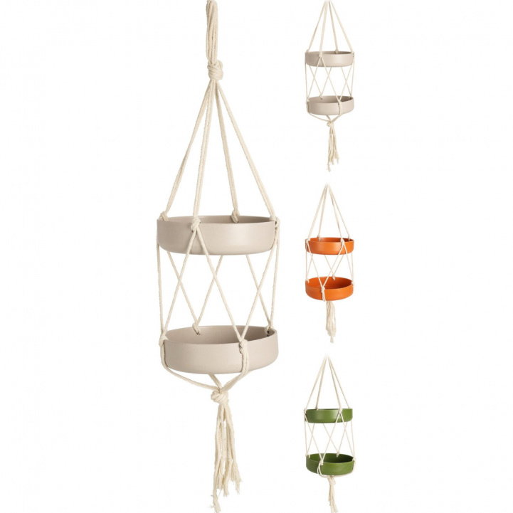 Bird Feeding and Bath in the group at Campingvaruhuset i Norden AB (80935)