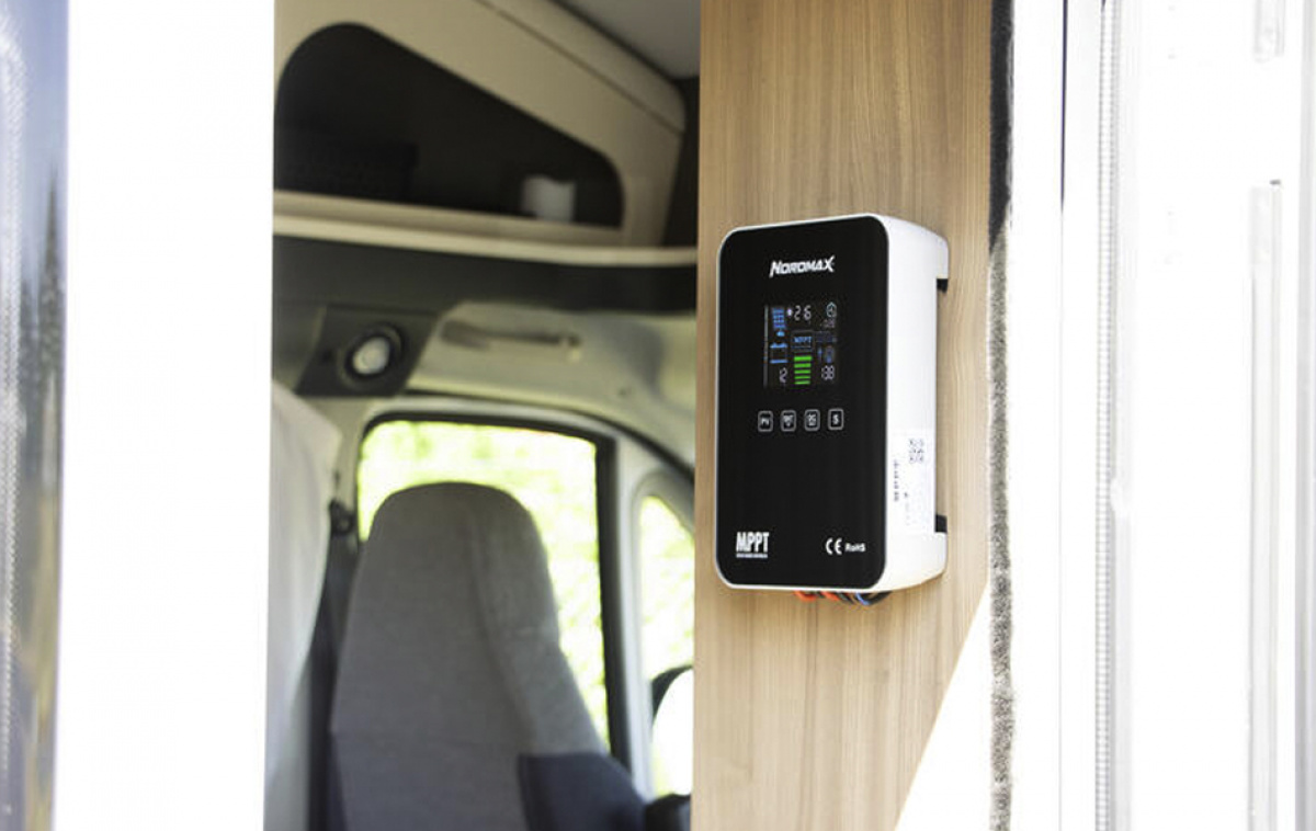 Nordmax MPPT Regulator 40A in the group Caravan & Motorhome / Electronics / Solar panels / Solar charge controllers / MPPT at Campingvaruhuset i Norden AB (81467)