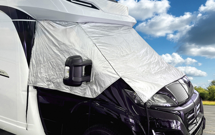 Smart Living Insulation Cover Fiat Ducato in the group Caravan & Motorhome / Textile rugs & Covers / Insulation mats / Insulation mats semi-integrated motorhomes / Fiat Ducato 7/2006 at Campmarket (82336)