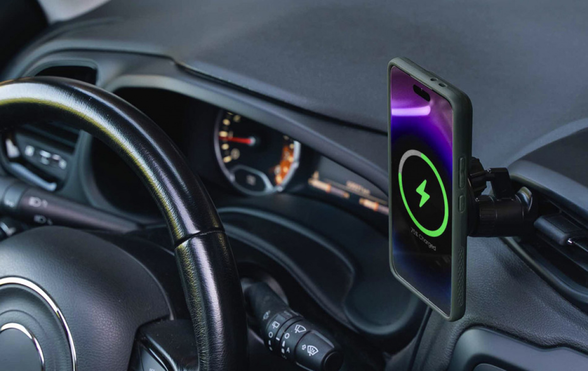 Aqiila Wireless Charger incl. Holder 12V in the group Other / Accessories for phone and tablet at Campingvaruhuset i Norden AB (82348)