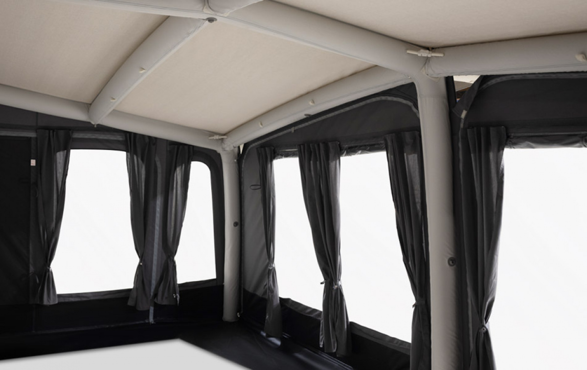 Dometic Residence Air Stay in the group Awning & Canopies / Awning Caravan / Air tent Caravan / A-measurement adapted Air Tent Caravan at Campmarket (82397)