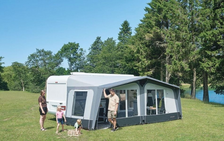 Ventura Air Awning Nova in the group Awning & Canopies / Awning Caravan / Air tent Caravan / A-measurement adapted Air Tent Caravan at Campingvaruhuset i Norden AB (82483)