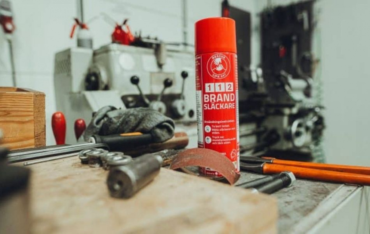 Small 112 Fire Extinguisher in the group Other / Security / Fire Extinguishers & Smoke Detectors at Campmarket (82786)