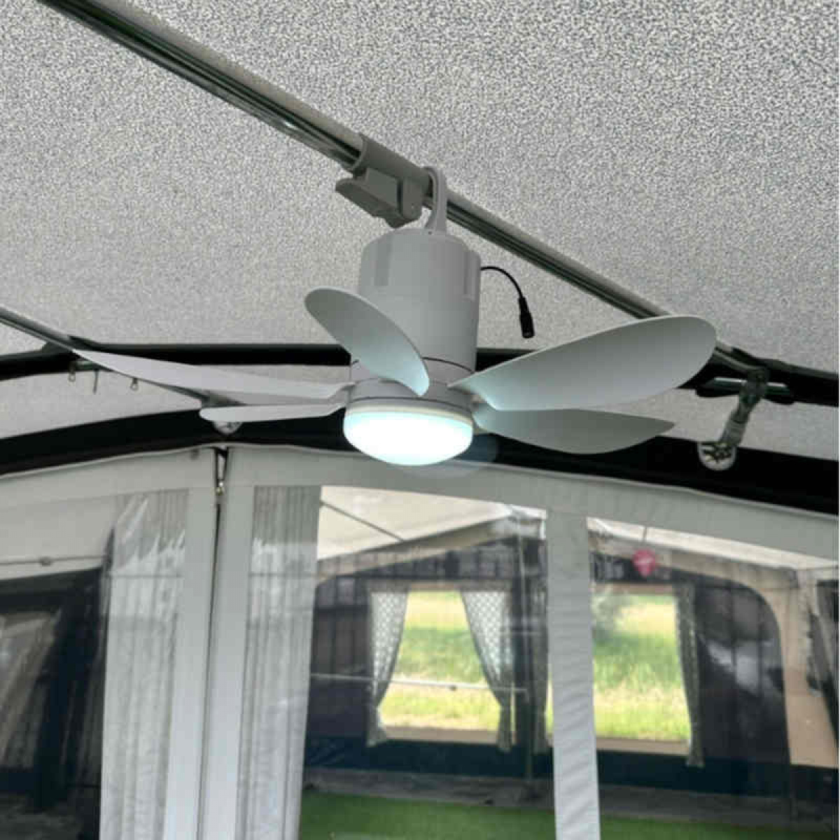 Rechargeable Fan With Light in the group Caravan & Motorhome / Heat, Cold & Ventilation / Fans & Stoves at Campingvaruhuset i Norden AB (82790)