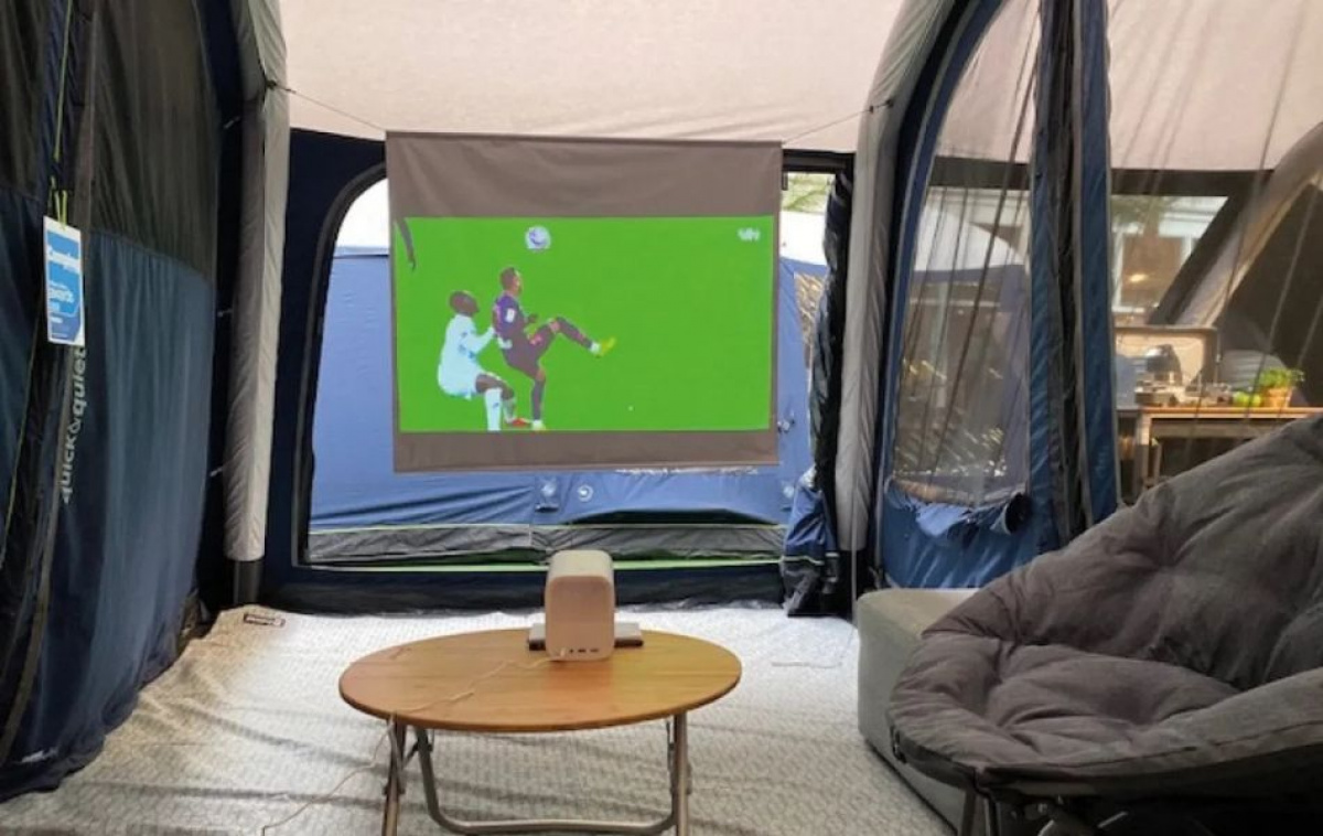 Outwell Projection Screen in the group Caravan & Motorhome / Electronics / TV, Image & Sound / Projectors at Campmarket (83190)
