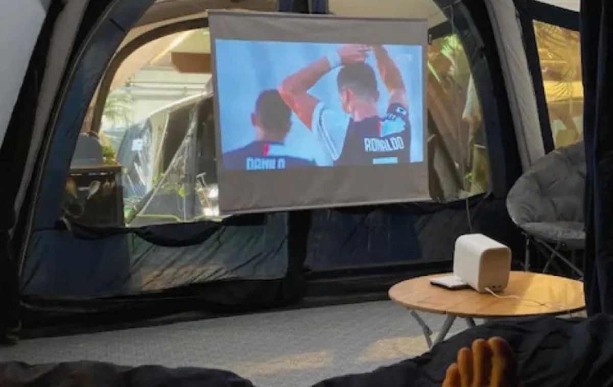 Outwell Projection Screen in the group Caravan & Motorhome / Electronics / TV, Image & Sound / Projectors at Campmarket (83190)