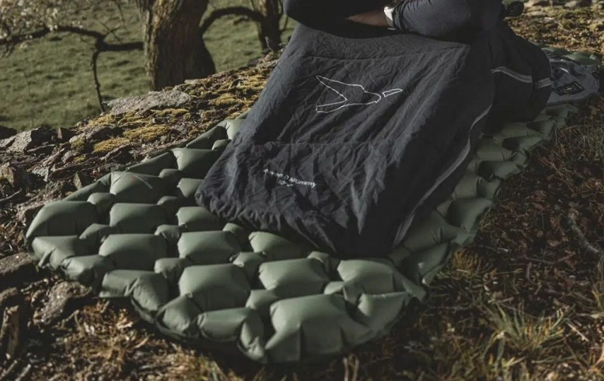 Easy Camp Air Mattress Golden Eagle Large in the group Outdoor / Sleeping Equipment at Campingvaruhuset i Norden AB (83205)