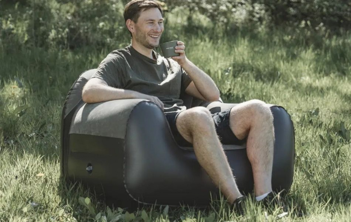 Easy Camp Inflatable Chair Maple in the group Camping furniture / Furniture / Inflatable Furniture at Campingvaruhuset i Norden AB (83212)