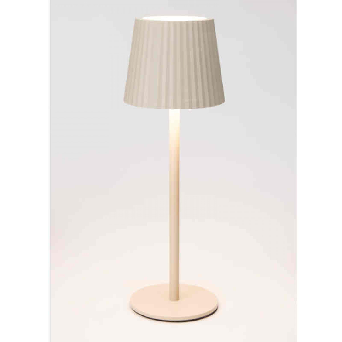 Table Lamp Cream Rechargeable in the group Home & Interior / Lighting & Lanterns at Campmarket (83229)