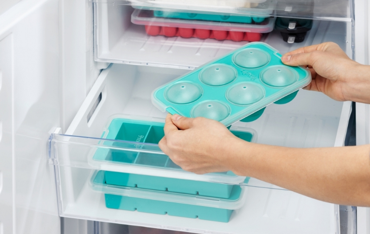 Ice Cube Tray Round XL in the group Household & Kitchen / Kitchen accessories / Kitchen utensils at Campingvaruhuset i Norden AB (83565)