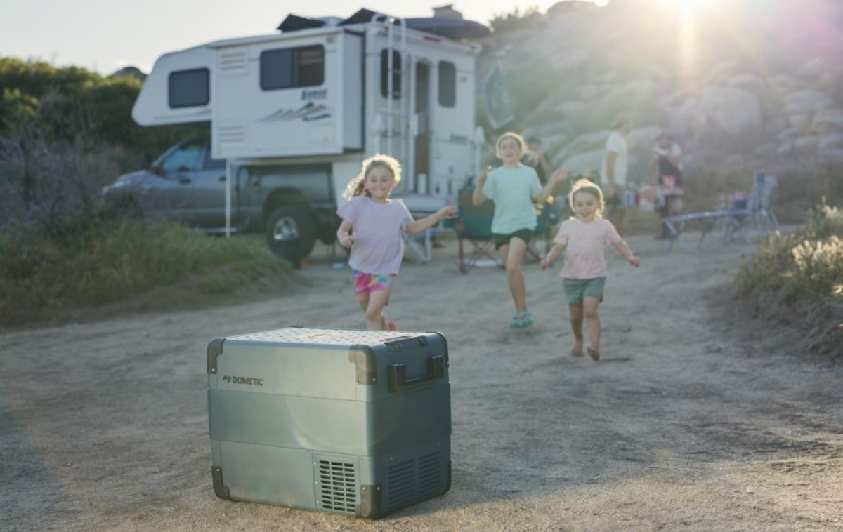 Dometic Compressor Cool Box CFX2 45L in the group Caravan & Motorhome / Heat, Cold & Ventilation / Refrigerators & Coolers / Coolers at Campingvaruhuset i Norden AB (83788)