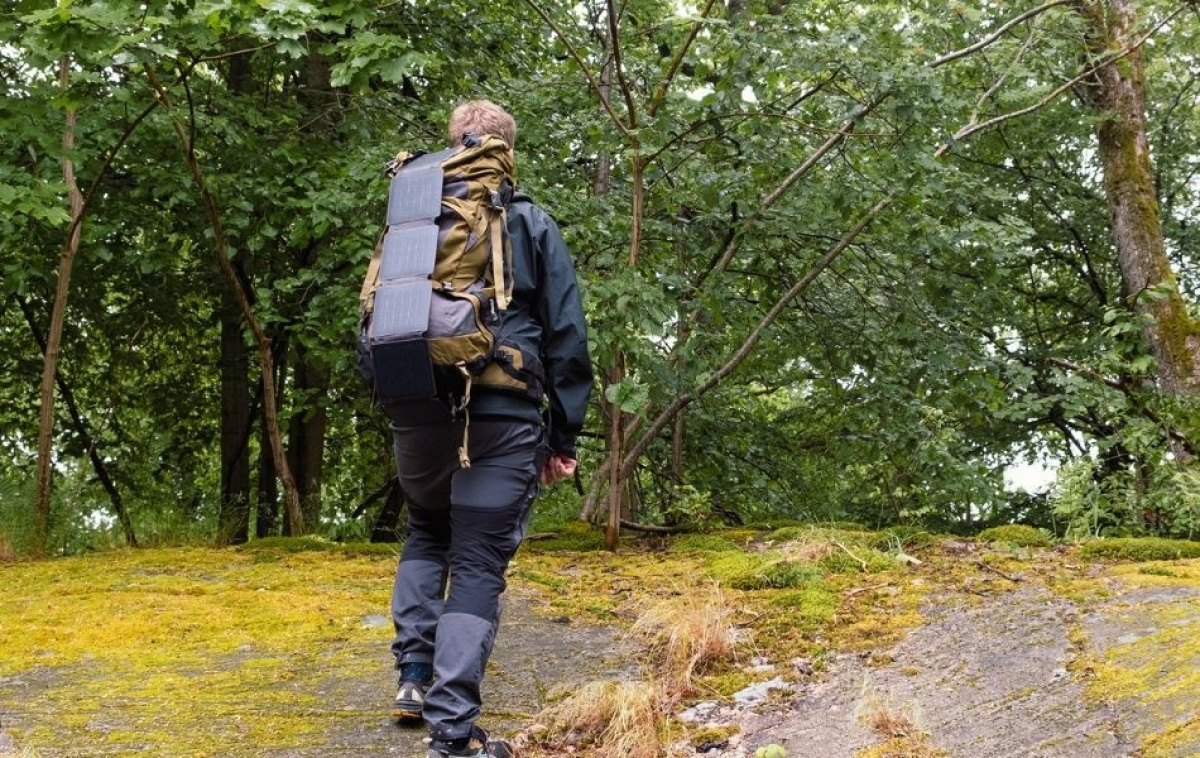 Aqiila Sunbird P21 USB-C 21W Portable Solar Charger in the group Caravan & Motorhome / Electronics / Solar panels at Campingvaruhuset i Norden AB (83991)