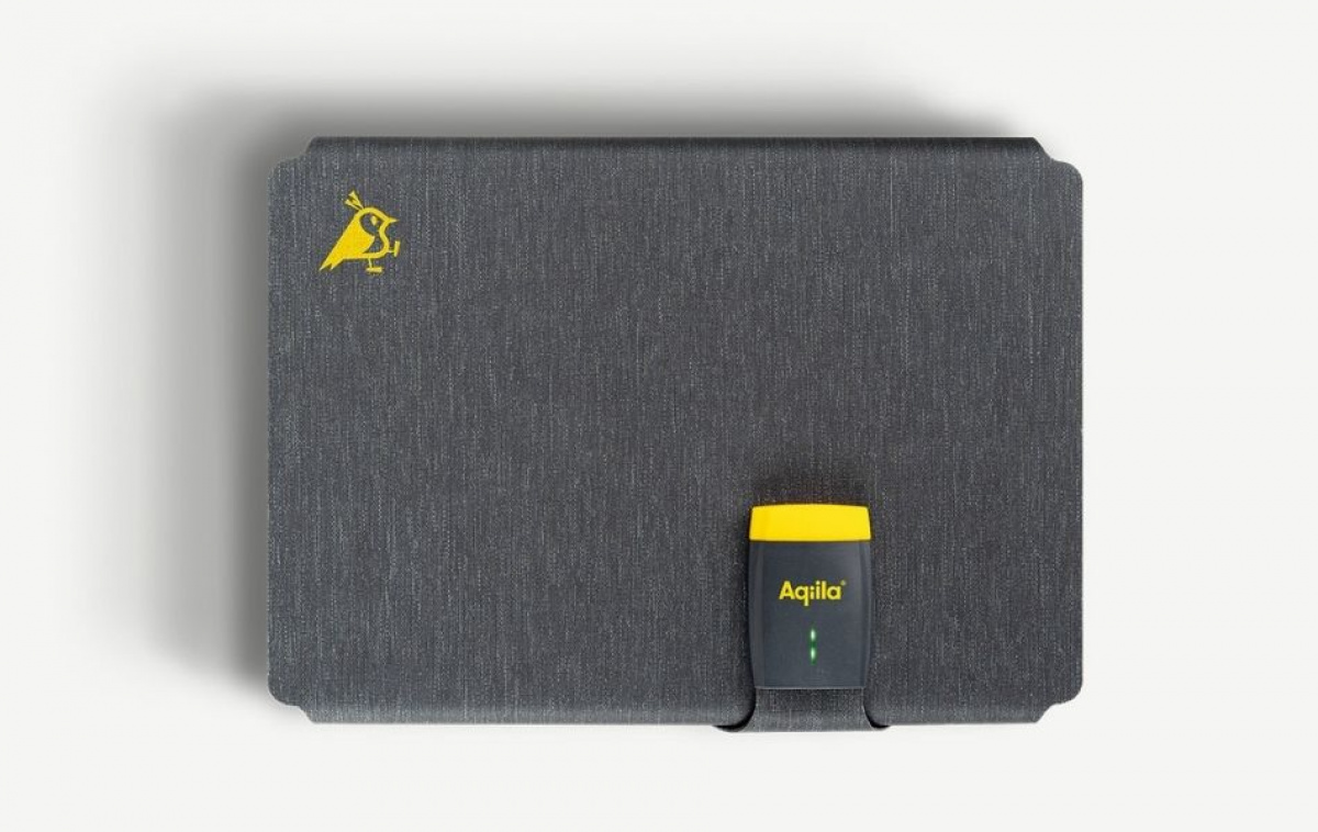 Aqiila Sunbird Portable Solar Panel P40 in the group Caravan & Motorhome / Electronics / Solar panels at Campingvaruhuset i Norden AB (84009)