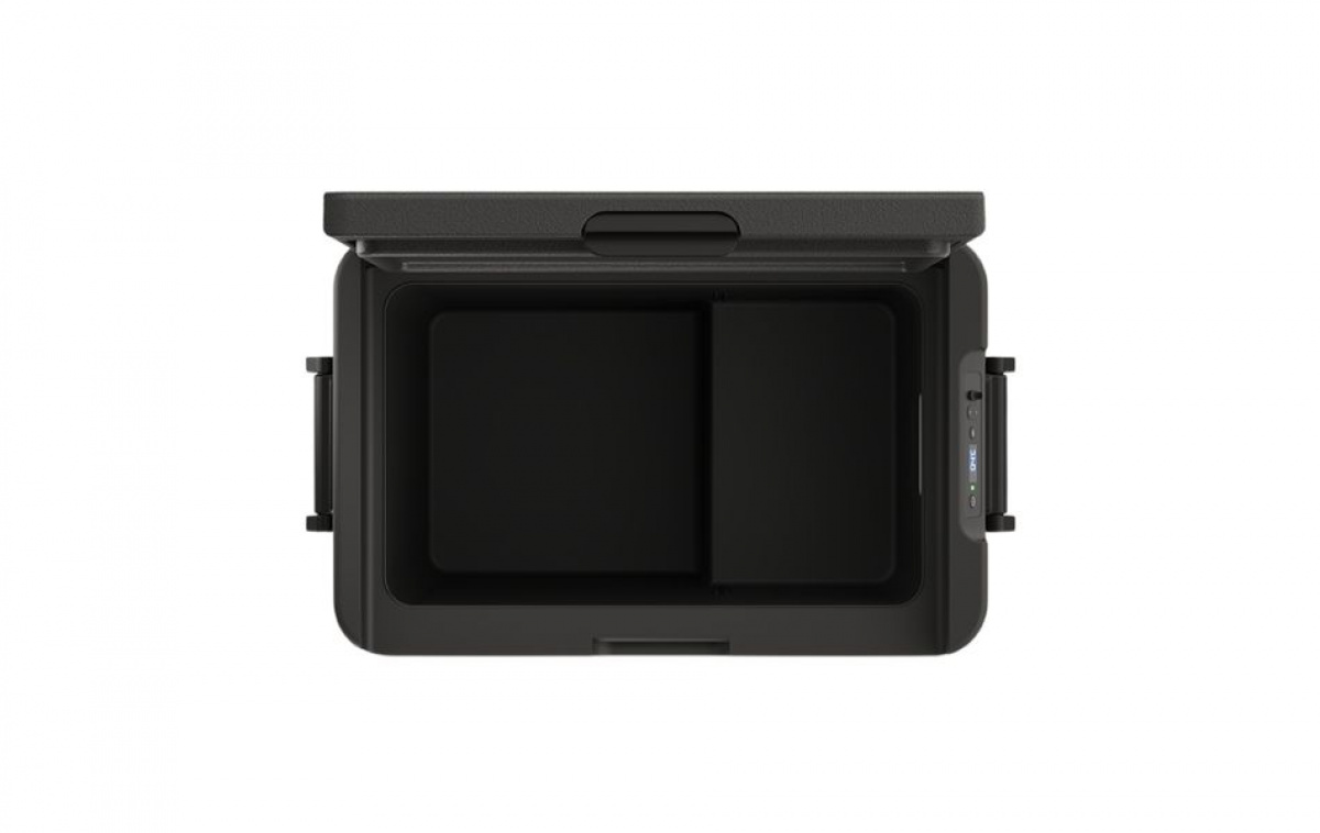 Waeco Compressor Cool Box WCC 40 in the group Caravan & Motorhome / Heat, Cold & Ventilation / Refrigerators & Coolers / Coolers at Campmarket (84061)