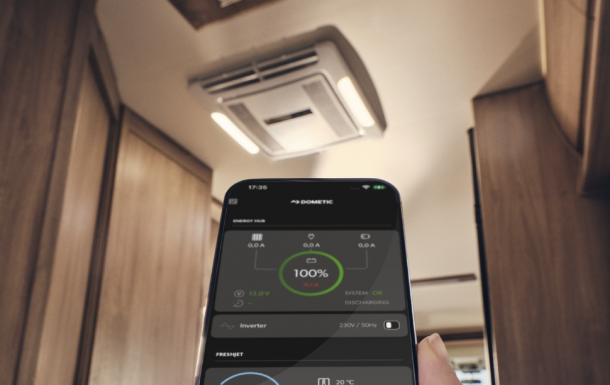 Dometic Ac FJZ7 2200 in the group Caravan & Motorhome / Heat, Cold & Ventilation / AC / Ceiling-mounted Air Conditioning at Campingvaruhuset i Norden AB (84104)