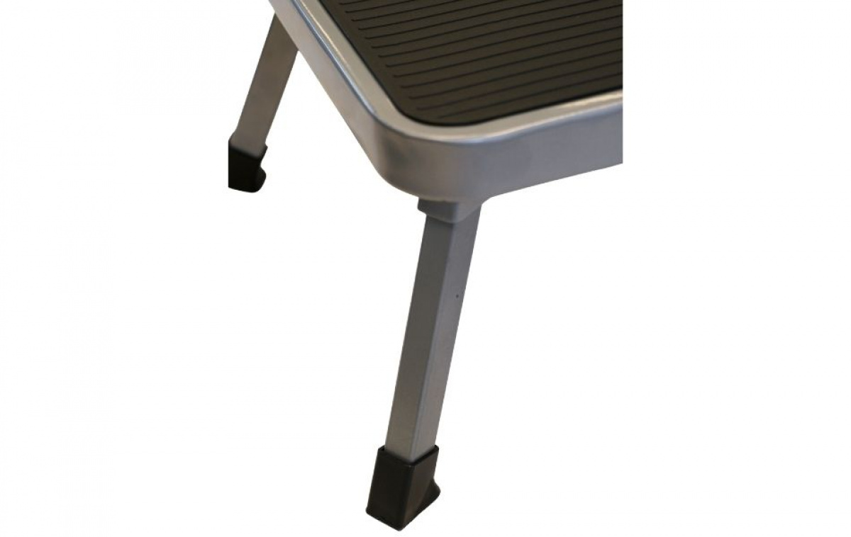 Campmaster Foldable Step in the group Camping furniture / Footsteps / Simple staircase at Campingvaruhuset i Norden AB (84213)
