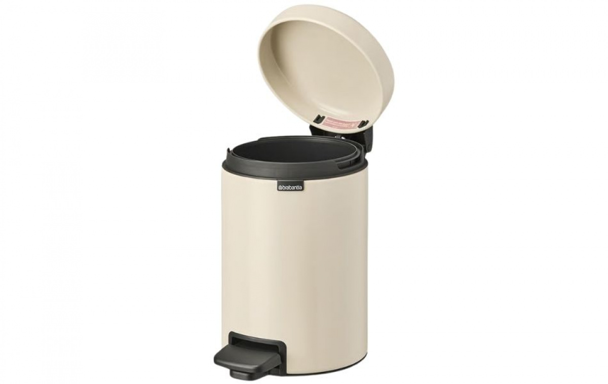Brabantia Pedal Bin 3L in the group Household & Kitchen / Laundry, Cleaning & Dishes / Cleaning at Campingvaruhuset i Norden AB (84294)