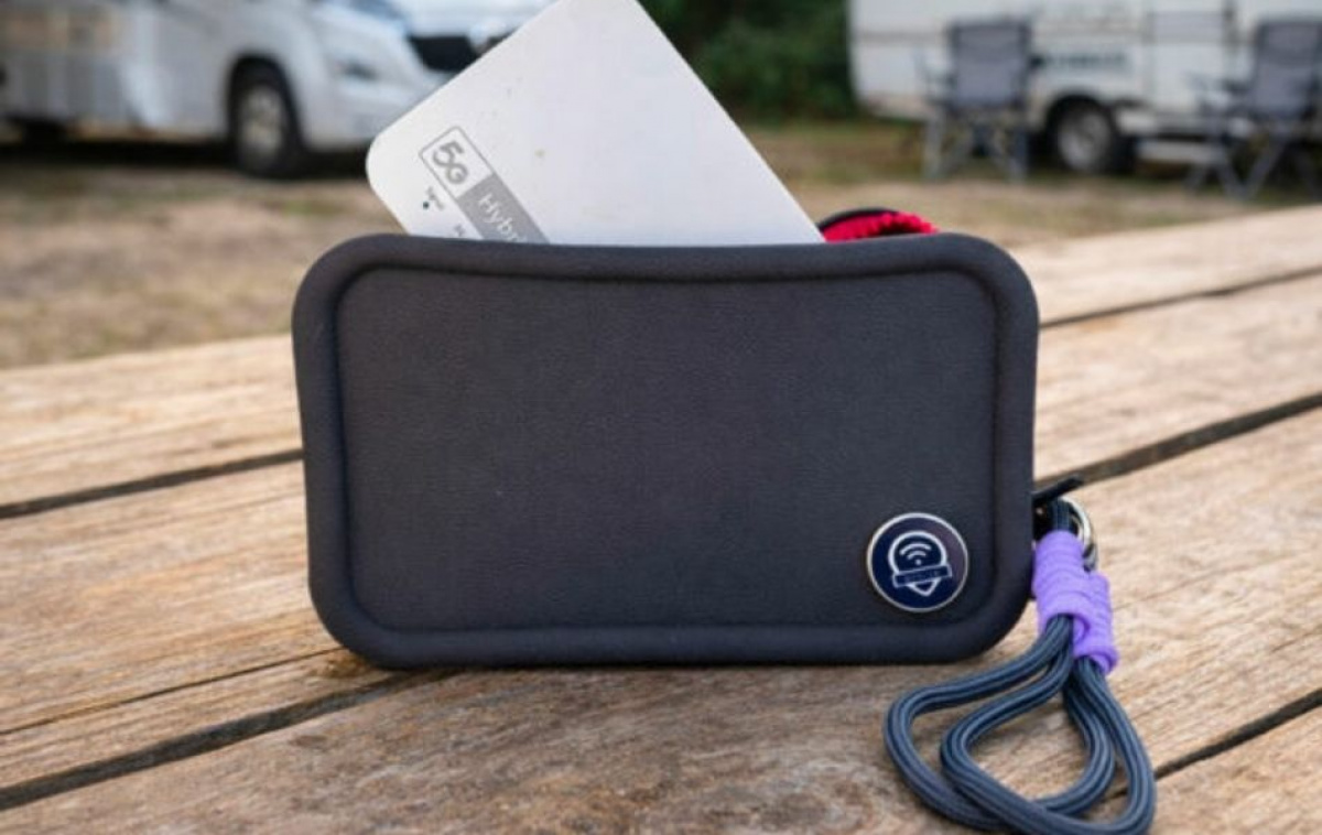 Hybrid Traveller Bag in the group Caravan & Motorhome / Electronics / Internet & WiFi at Campingvaruhuset i Norden AB (84424)