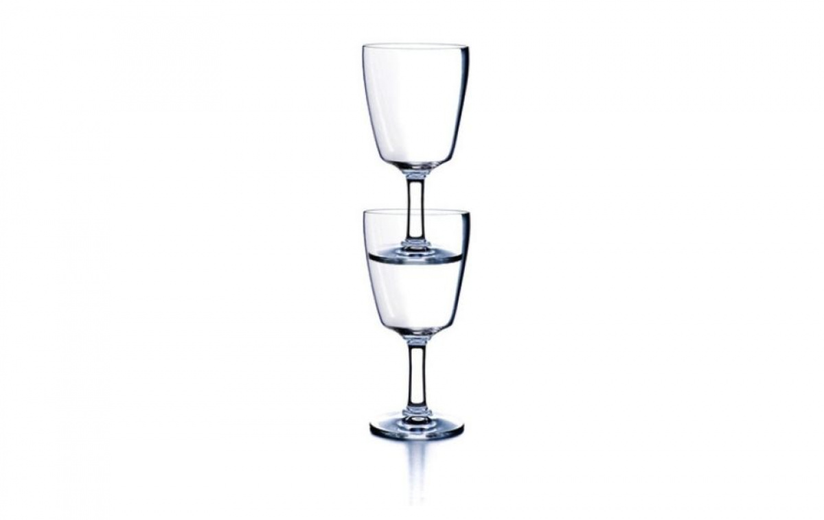Camp4 Capri Wine Glasses 2-Pack in the group Household & Kitchen / Serving / Glass & Mugs / Wine glass at Campingvaruhuset i Norden AB (84779)