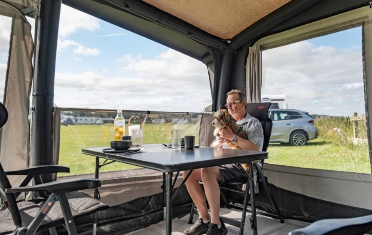 Telta Estate 390 in the group Awning & Canopies at Campingvaruhuset i Norden AB (84930)